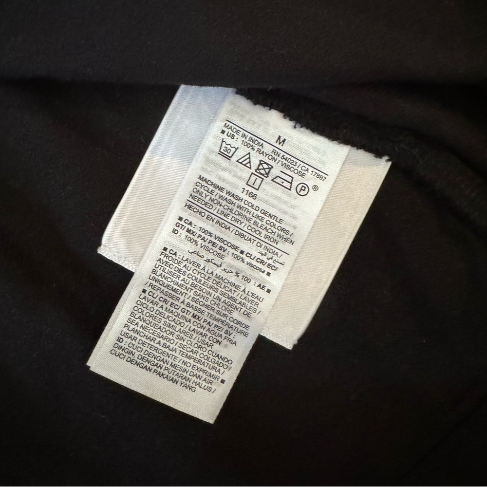 NWT Old Navy Blouse - Picture 4 of 4
